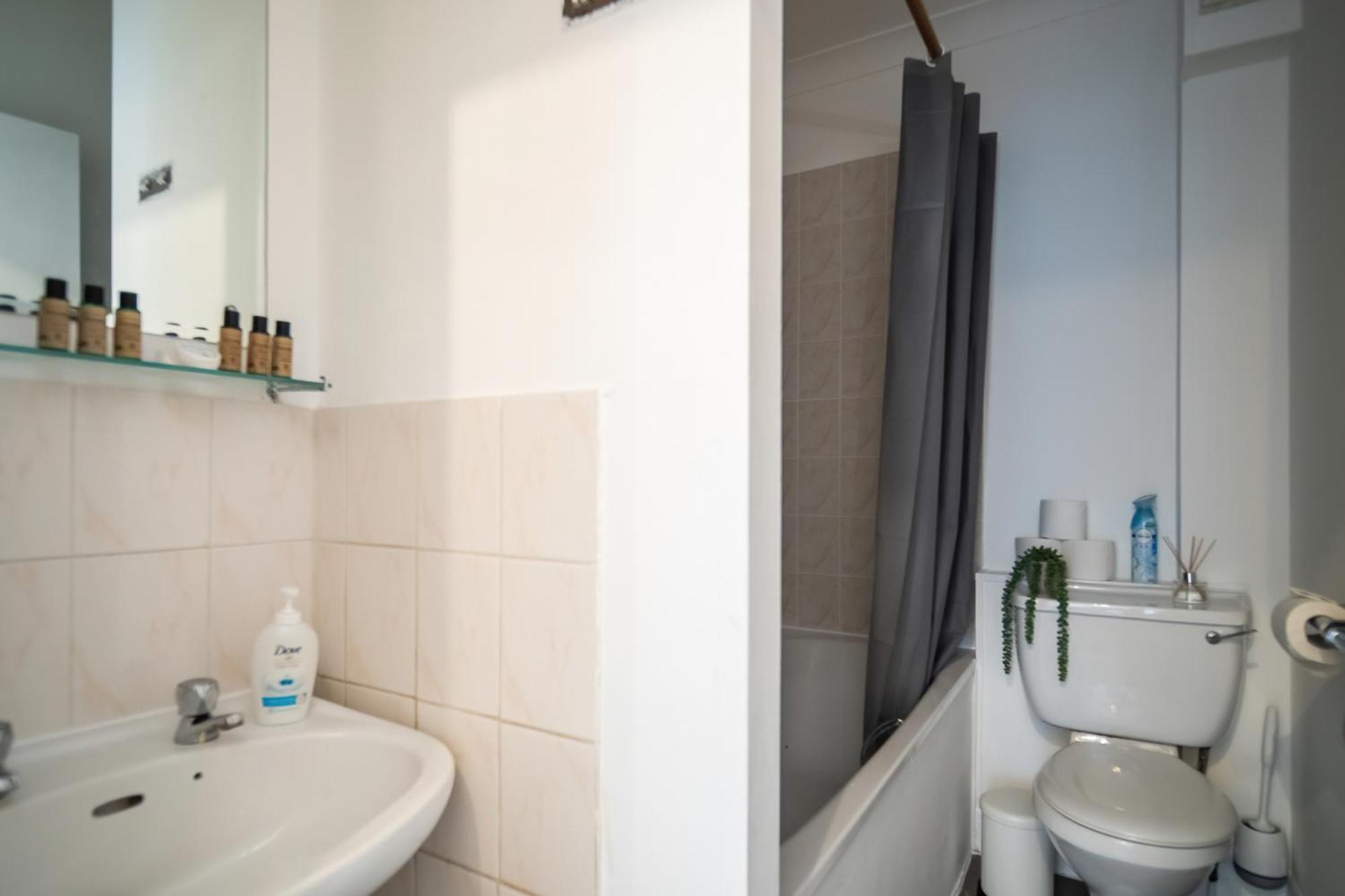 Gorgeous 2Bed Apartment In Fulham, Londra Exterior foto