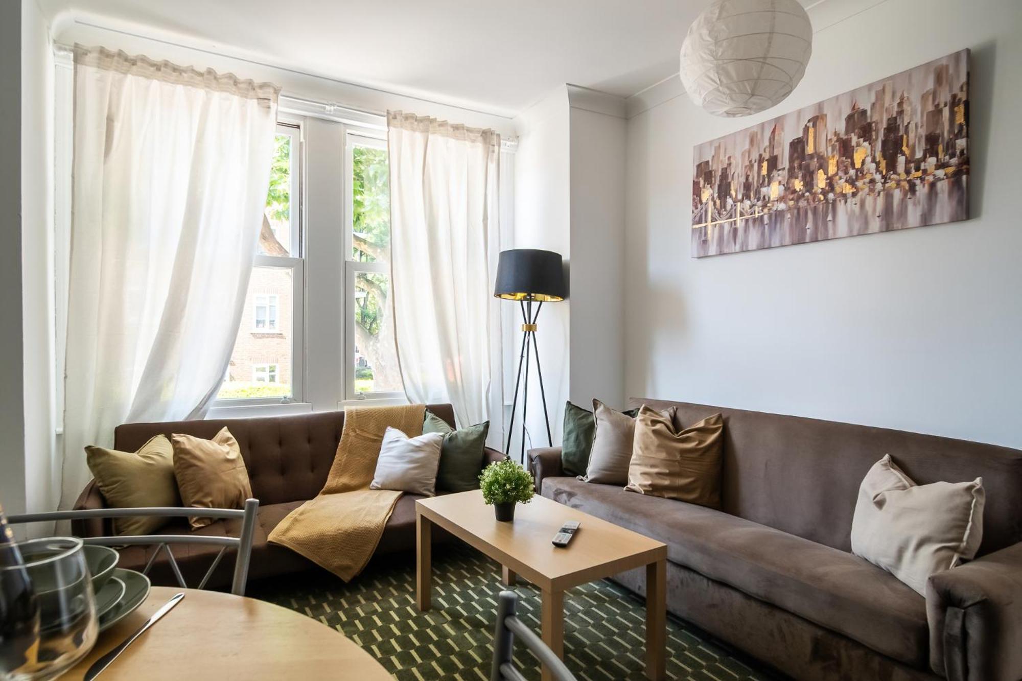 Gorgeous 2Bed Apartment In Fulham, Londra Exterior foto